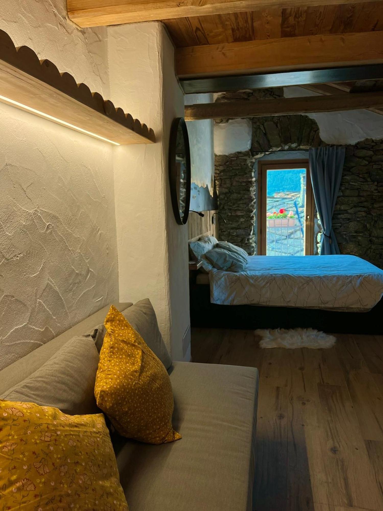 Hotel La Famille D'Evian Villeneuve Zewnętrze zdjęcie