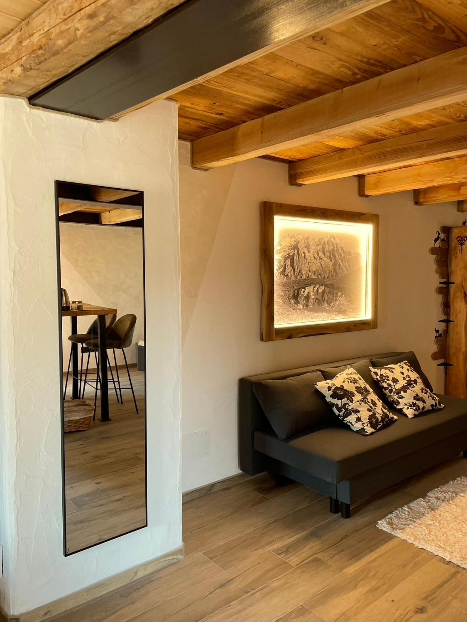Hotel La Famille D'Evian Villeneuve Zewnętrze zdjęcie